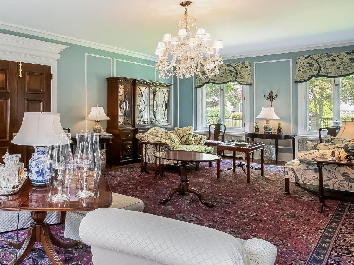 Bishops Hall (Adults Only) Oak Park Ngoại thất bức ảnh